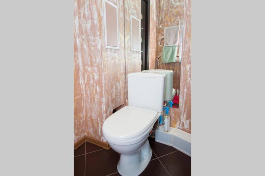 Apartament Квартира По Ул. Смілянська, 2 Czerkasy Zewnętrze zdjęcie